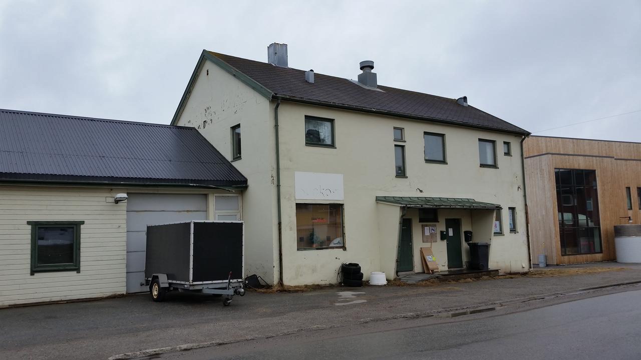 Wilhelmsen Romutleie Motel Vardo Eksteriør bilde