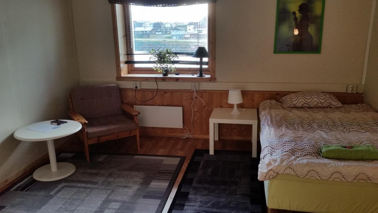 Wilhelmsen Romutleie Motel Vardo Eksteriør bilde