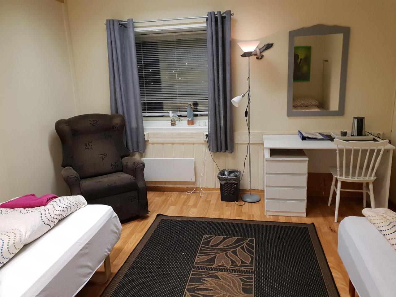 Wilhelmsen Romutleie Motel Vardo Eksteriør bilde